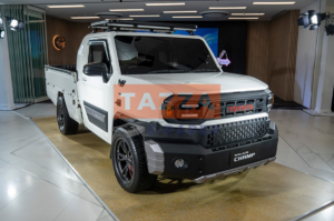 Toyota Hilux Champ फॉर्च्यूनर की आधी से भी कम कीमत में लॉन्च हुई